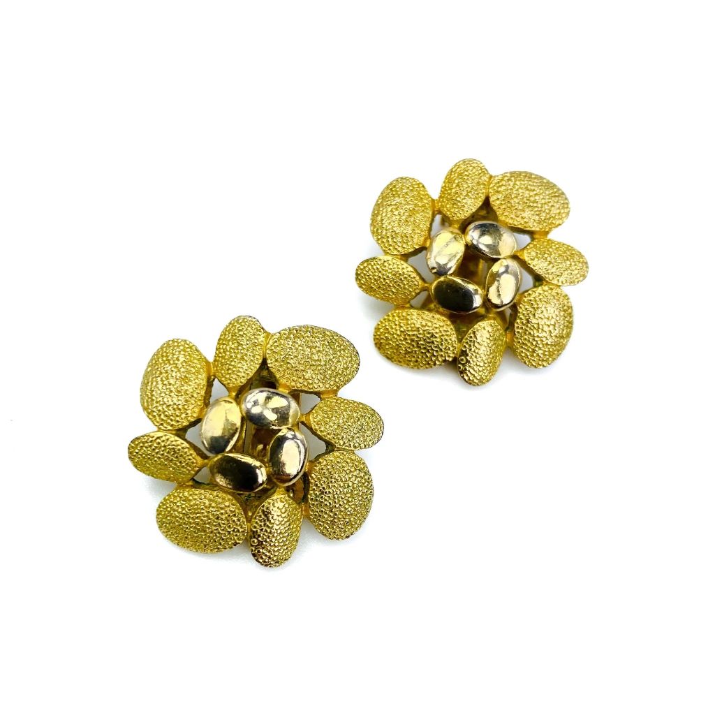 Vogue Gold Plated Clip On Earrings,1970s