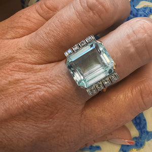 1940s Aquamarine and Diamond Retro Ring
