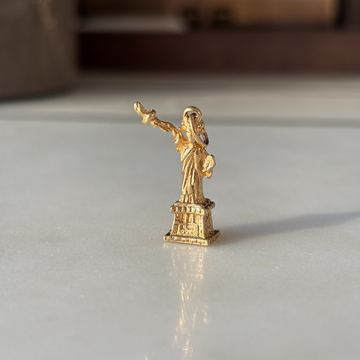 Statue of Liberty Vintage 9ct Gold Charm