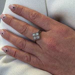Art Deco 1920s Platinum Ring with Four Diamonds, 0.50ct