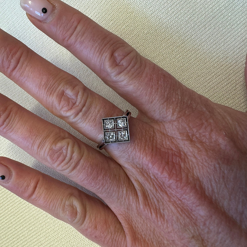 Art Deco 1920s Platinum Ring with Four Diamonds, 0.50ct