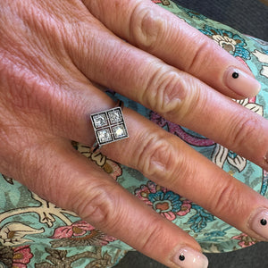 Art Deco 1920s Platinum Ring with Four Diamonds, 0.50ct