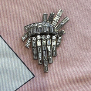 Art Deco Diamond Brooch (Fan / Sunburst)