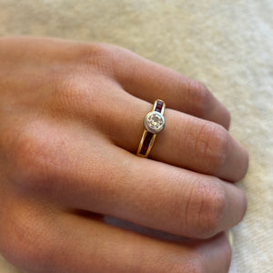 Diamond Ring Purple Enamel Gold Vintage, 1980