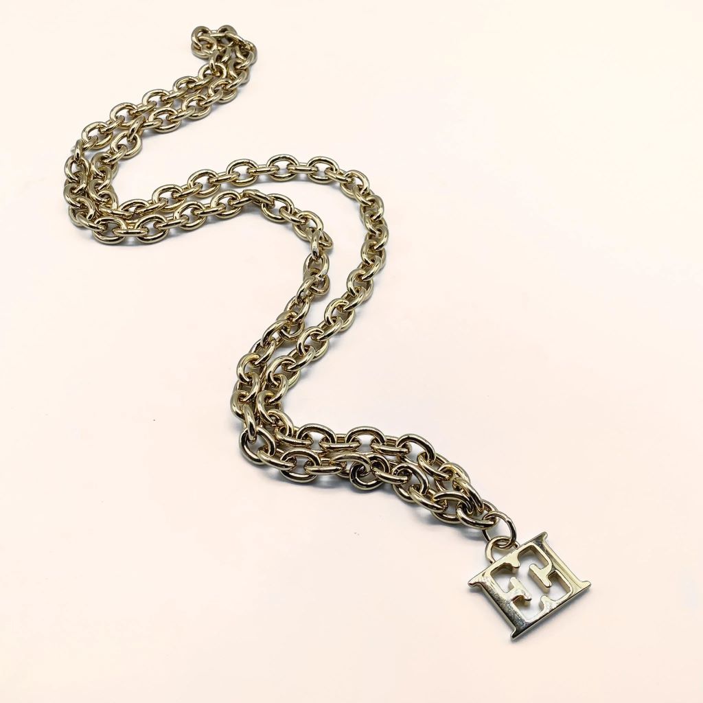 Escada Chunky Chain Pendant Necklace