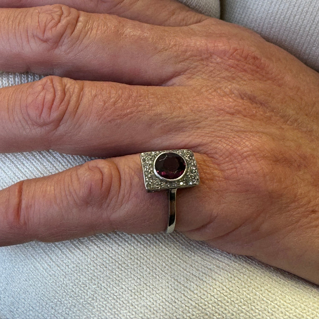 Rose Diamond Ring in Platinum & 18ct Gold, Art Deco Garnet