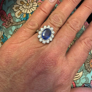 Ceylon Sapphire and Diamond Ring in Platinum, 1990s