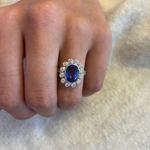 Ceylon Sapphire and Diamond Ring in Platinum, 1990s