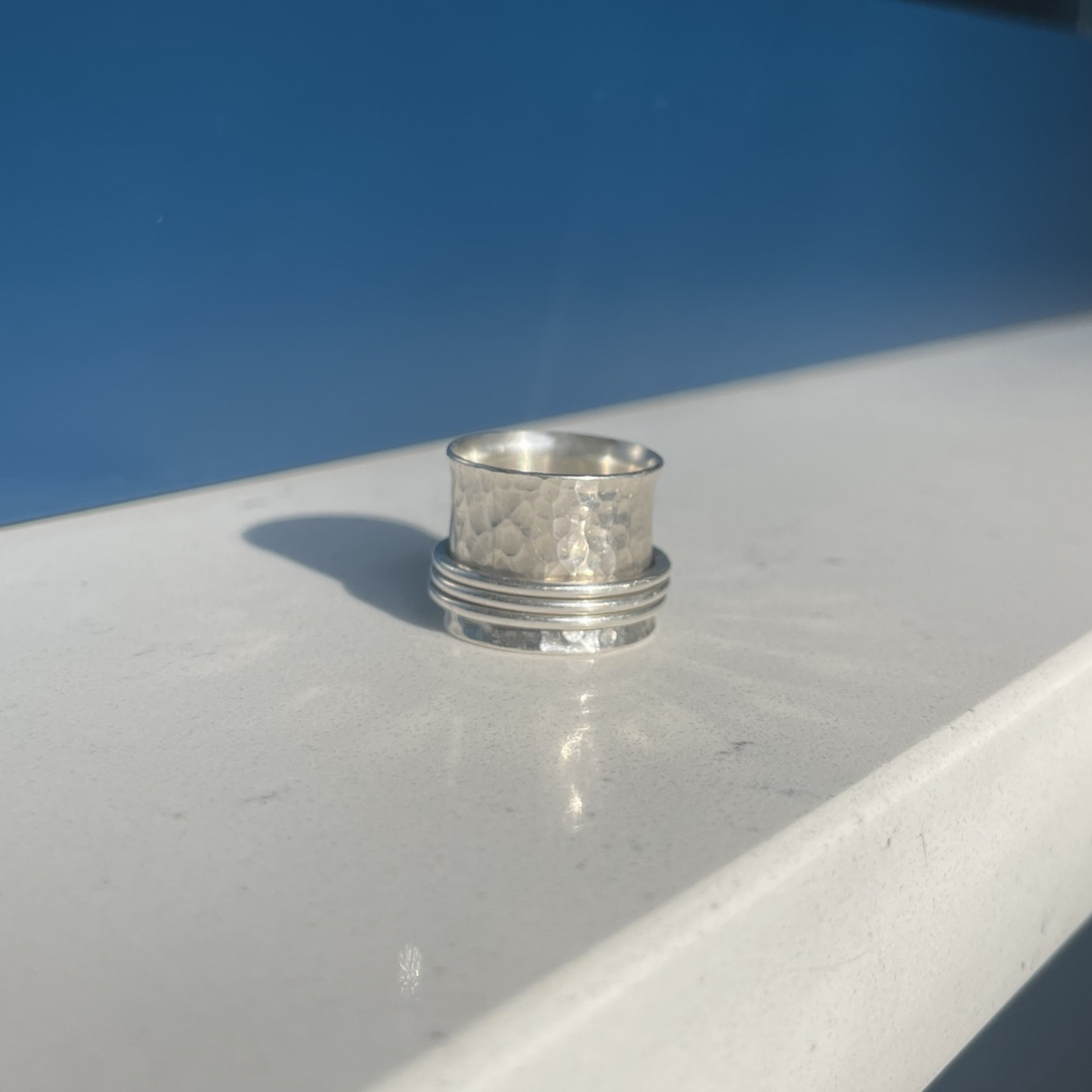 Solid Silver Hammered Spinner Ring with Three Spinning Bands – Size K 1/2