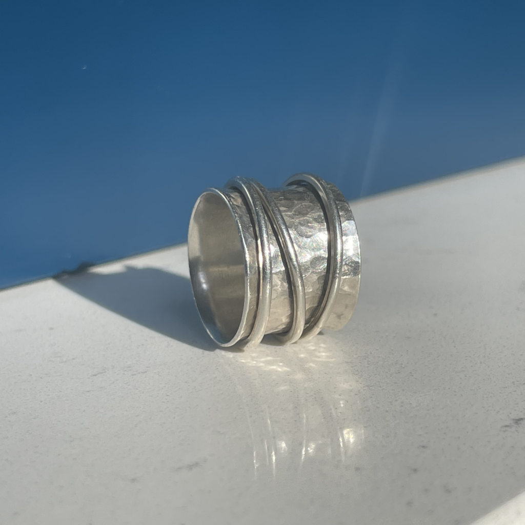 Solid Silver Hammered Spinner Ring with Three Spinning Bands – Size K 1/2