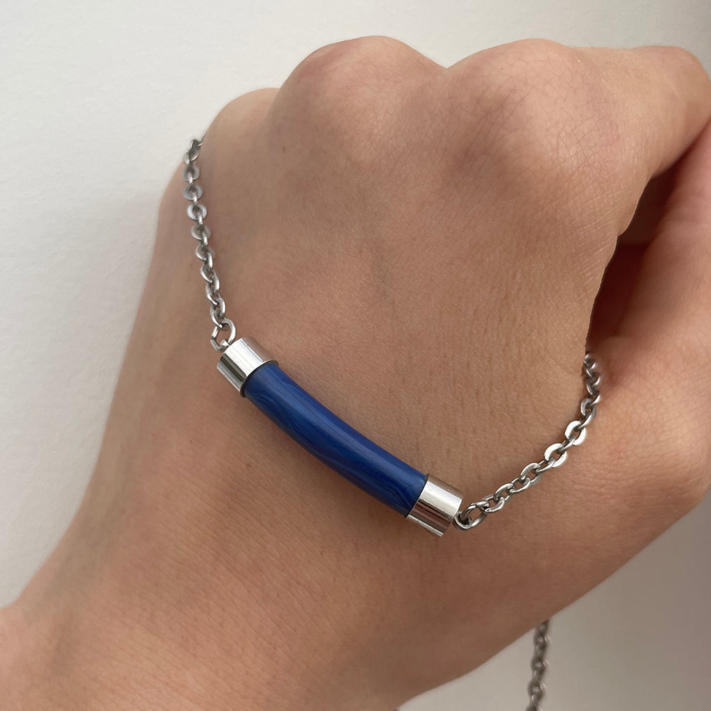 Vintage 1975 Sarah Coventry 'Pizzazz' Rhodium-Plated Choker Necklace with Blue Baguette