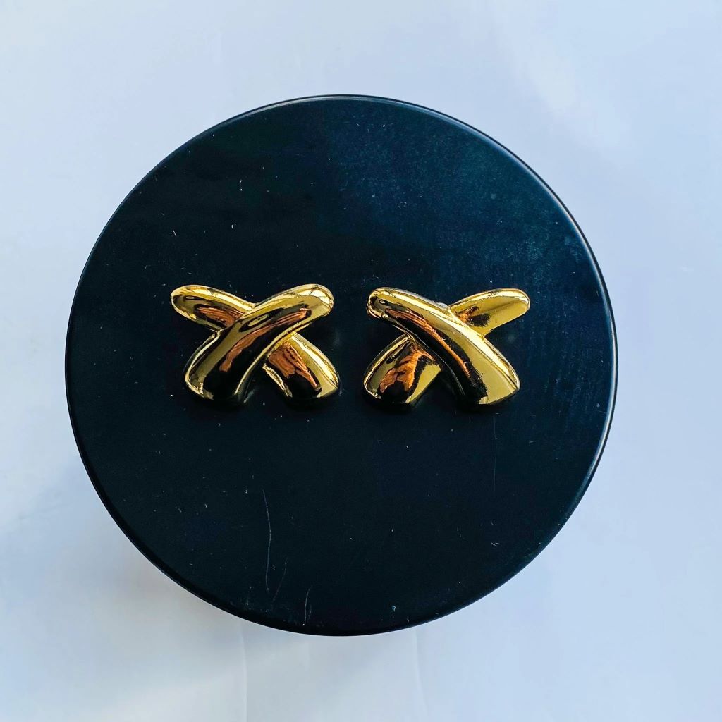 Gold Plate Criss Cross Earrings, 1980s