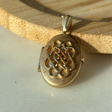 Vintage Double Sided Glass Photo Locket