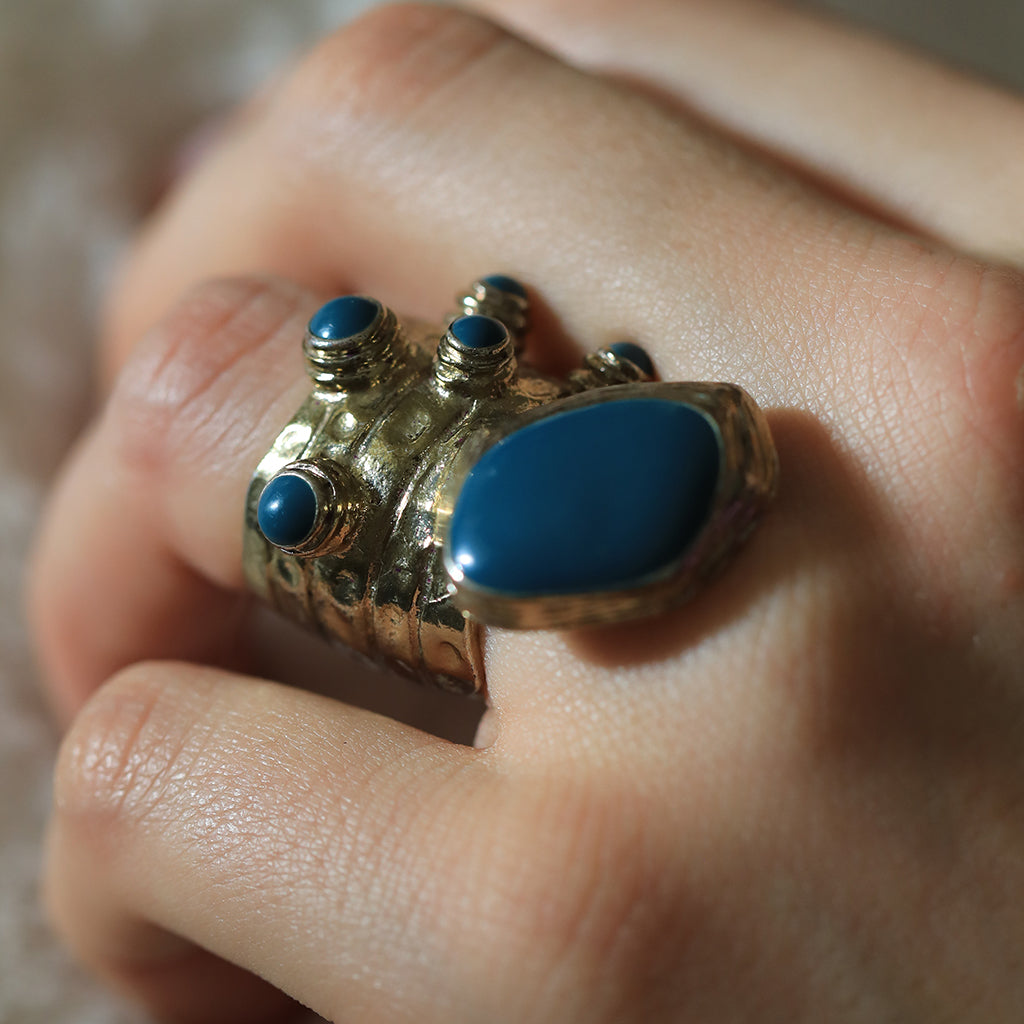 Yves Saint Laurent YSL Arty Cabochon Navy Dot Chunky Statement Ring – 1970s