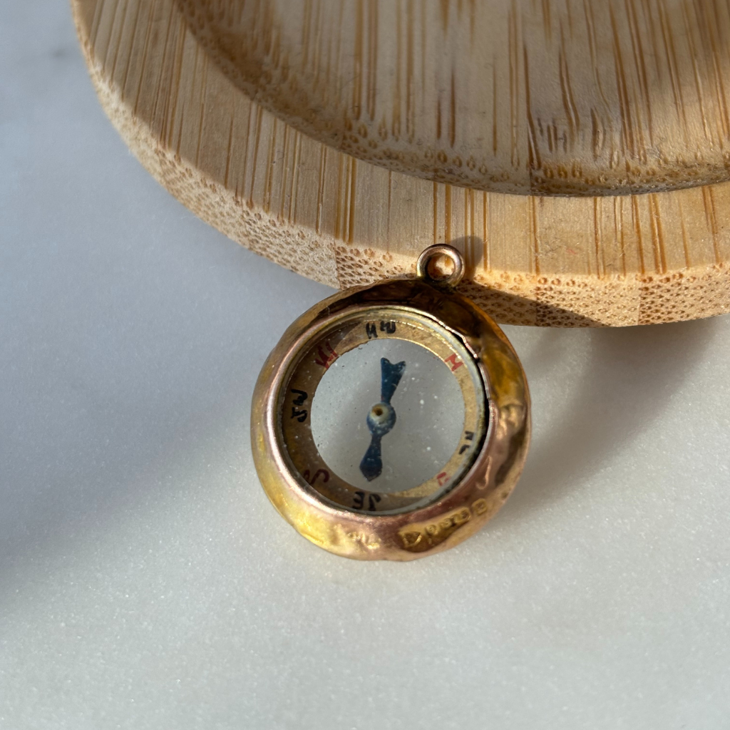 Victorian 9ct Gold Compass Pendant