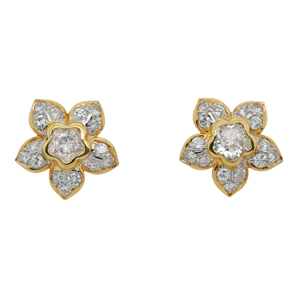 Diamond Flowerhead Cluster Stud Earrings